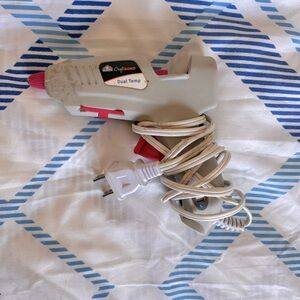 Glue Gun